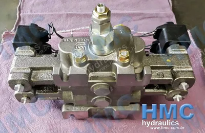 CH60 601947 Comando Hidráulico CH60-2CE - Eletrico 12Volts - 2
