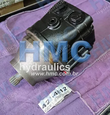 4254812 Motor Hidráulico KC45D NERNF F65 SNNAFF18NNN NNN MO