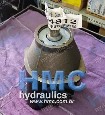  4254812 Motor Hidráulico KC45D NERNF F65 SNNAFF18NNN NNN MO - 3