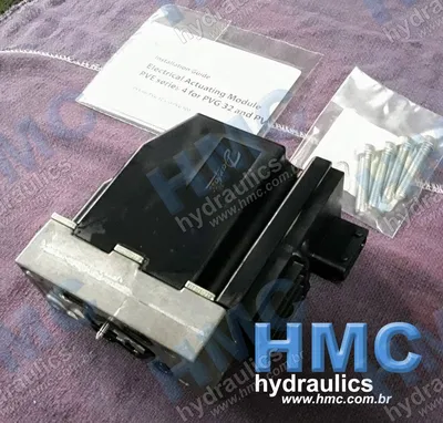 PVG32 - Cód. Antigo 157B4735 / 11177353/ 11177351/ 11167210 11166855 Acionador PVEA 32 - 11 - 32V Proporcional - AMP - 2