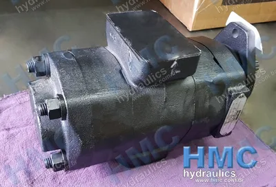  323-9925-012 Bomba Hidráulica P350 - 2