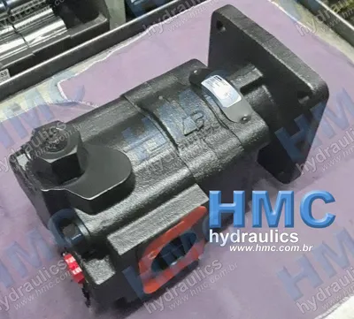 Case 580N - 87434672 324-9110-445 PGP330A178***AB16-98-PRIV/LS-150 PSI - 2