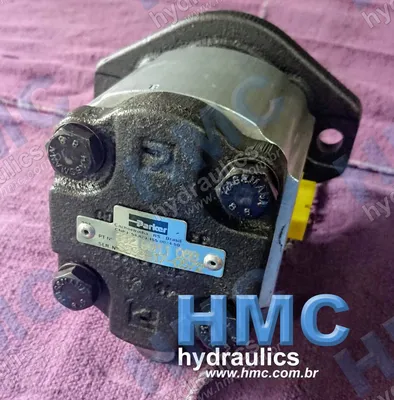  332-9911-068 Bomba Hidráulica P11 - 2