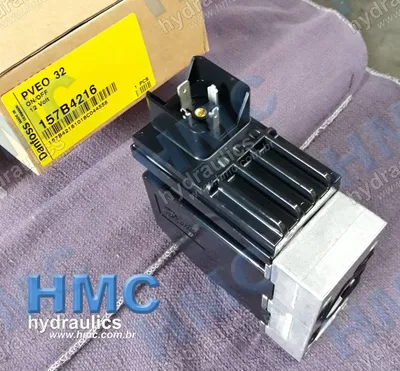 Código Antigo: 157B4216 11166836 Acionador PVEO 32 - 12V - ON/OFF - DIN - 4